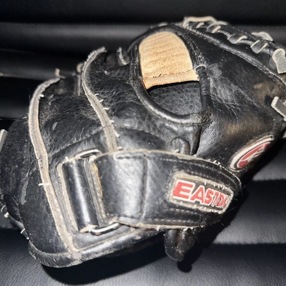 Easton Black Catcher's Mitt black magic leather baseball - Picture 3 of 3